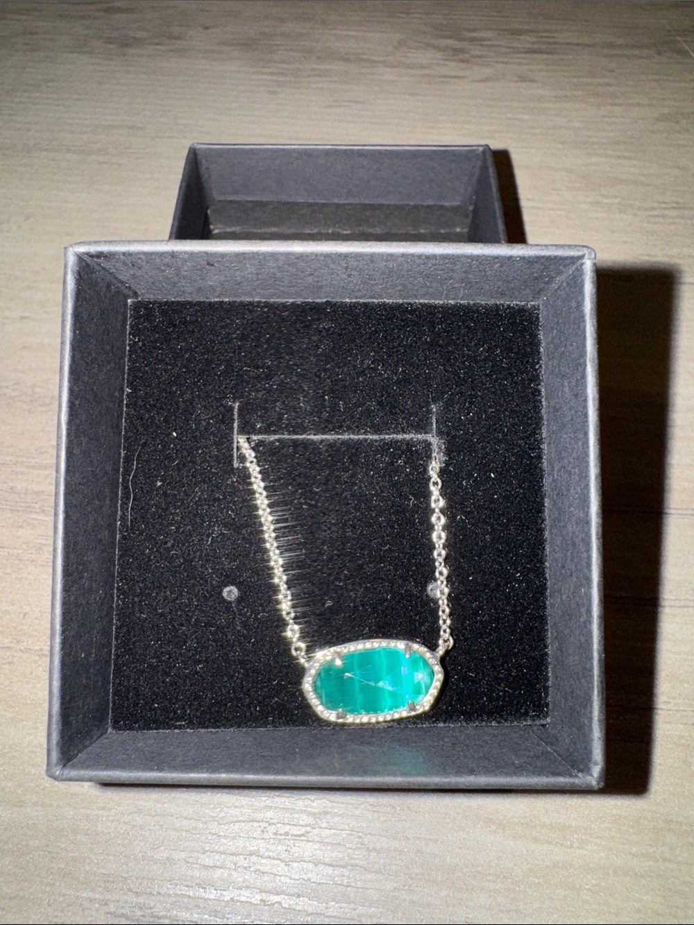 Kendra Scott Teal Oval Stone Pendant Necklace